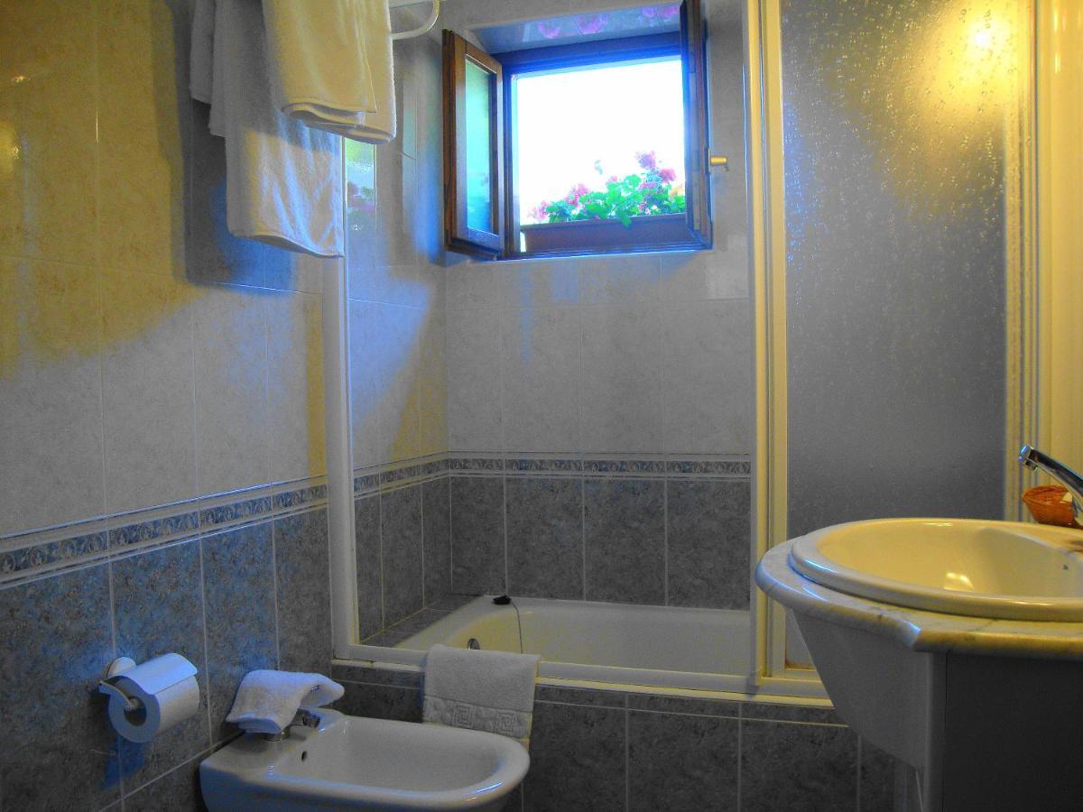 Apartamentos Y Habitaciones Sebrango Espinama Cameră foto